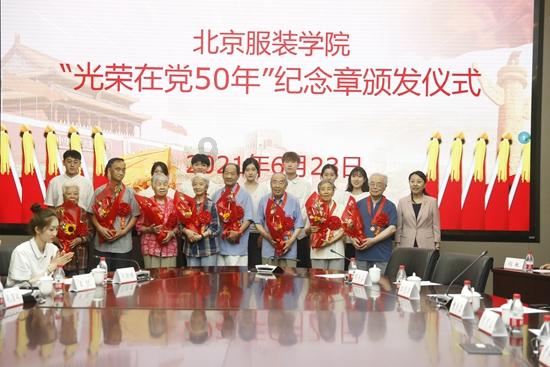 出行更安全!兴呈路新增一条人行道、70盏路灯